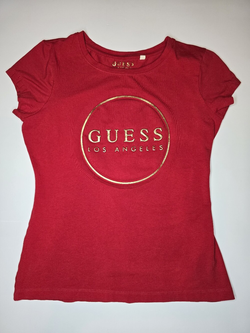 GUESS Los Angeles Red Graphic Tee Gold Foil Circle Logo T-Shirt